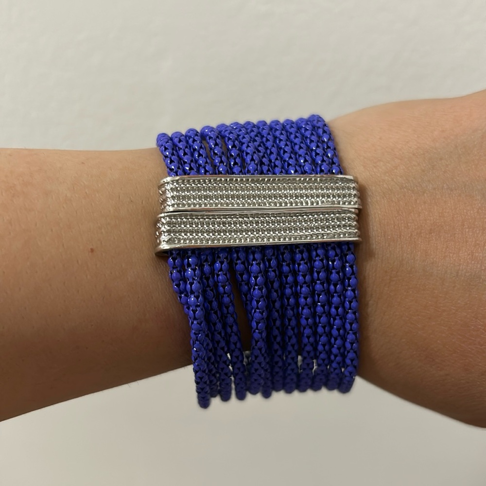 Women Blue Bead Bracelet